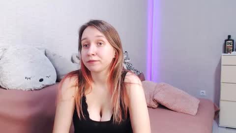 Lovely Hayley online show from April 2026 09:41:02 PM