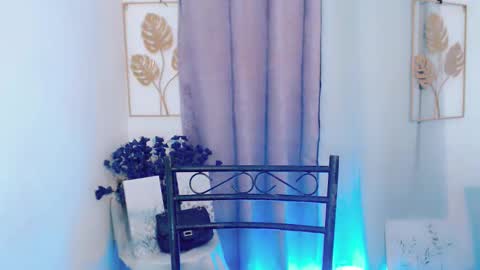 Snapshot of lovely_lianne chatting on May 2026 08:14:02 PM lovely_lianne online show from May 2026 08:14:02 PM