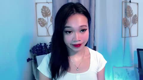 Snapshot of lovely_lianne chatting on May 2026 04:51:02 AM lovely_lianne online show from May 2026 04:51:02 AM