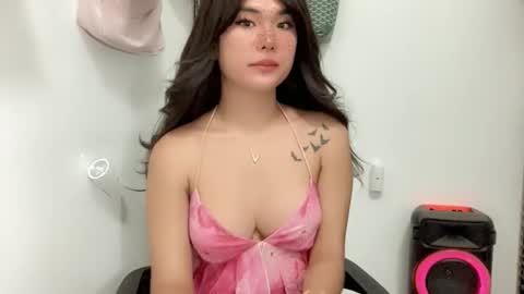 Snapshot of lovely_maria_x chatting on April 2026 02:14:01 PM Maria online show from April 2026 02:14:01 PM