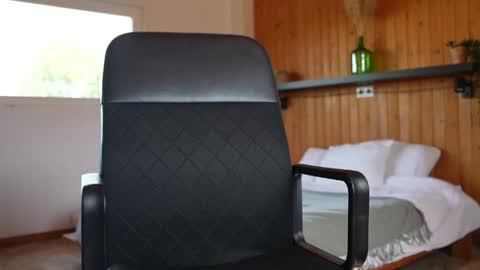 Natasha - IG  online show from April 2026 03:22:02 PM