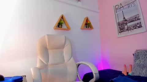 Olivia online show from July 2026 11:58:02 AM