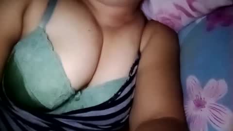 lovely_orchid online show from January 2025 09:26:02 AM