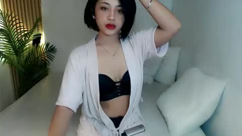   online show from April 2026 04:52:01 PM