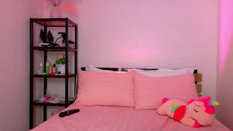 Lolly online show from November 2025 01:27:01 AM