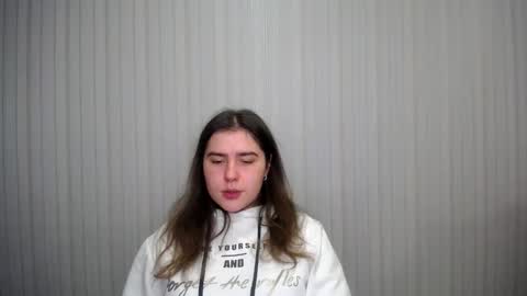 Snapshot of lovelyangel_xx chatting on December 2024 12:37:01 PM lovelyangel_xx online show from December 2024 12:37:01 PM