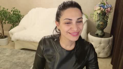 Beatrice online show from April 2026 12:04:01 PM