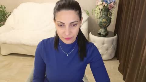 Snapshot of lovelybeatricee chatting on April 2026 12:10:02 PM Beatrice online show from April 2026 12:10:02 PM