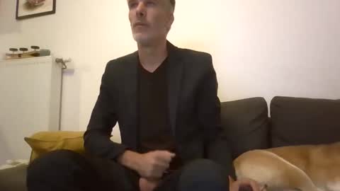 Snapshot of lovelybigcockgentleman chatting on September 2025 03:39:02 AM Max online show from September 2025 03:39:02 AM