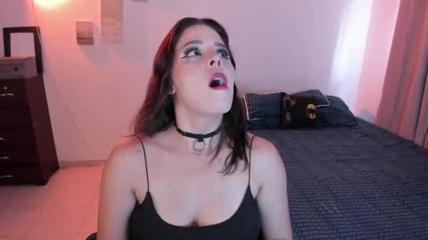 Snapshot of lovelydollyxx_ chatting on February 2025 08:22:02 PM lovely online show from February 2025 08:22:02 PM