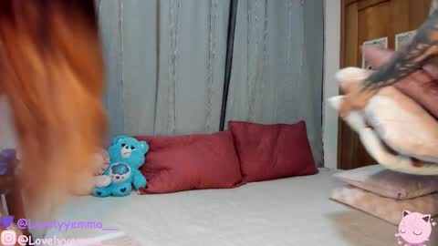 Snapshot of lovelyemma__ chatting on January 2026 02:03:01 AM online show from January 2026 02:03:01 AM