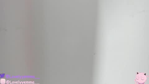 Snapshot of lovelyemma__ chatting on January 2026 05:56:01 AM online show from January 2026 05:56:01 AM