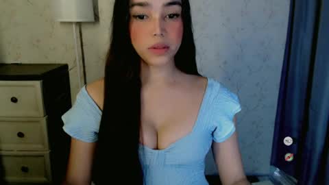 Snapshot of lovelylaiza chatting on July 2026 11:37:02 AM Cutie Laiza online show from July 2026 11:37:02 AM