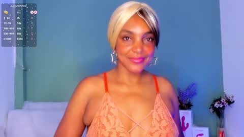 Snapshot of lovelynickyy chatting on January 2025 12:58:01 PM Nicky online show from January 2025 12:58:01 PM