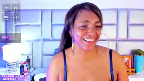 Snapshot of lovelynickyy chatting on October 2025 12:50:01 PM Nicky online show from October 2025 12:50:01 PM