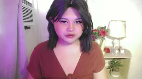 Snapshot of lovelypinaychubsx chatting on June 2026 06:38:01 AM lovely online show from June 2026 06:38:01 AM