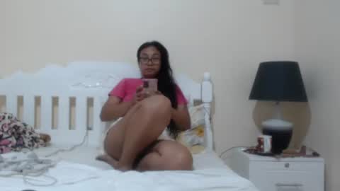 Angelquey online show from October 2025 09:04:01 PM