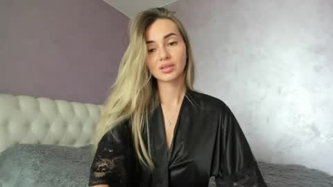 Snapshot of lovelyrose135 chatting on May 2026 11:39:02 AM Lovely Rose online show from May 2026 11:39:02 AM