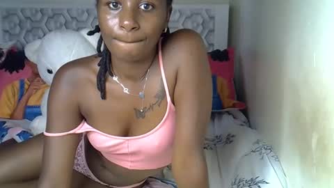 lovelytin online show from February 2026 11:53:01 AM