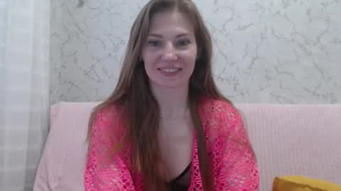Snapshot of lovepeanutgirl chatting on January 2025 12:16:01 PM Mary Love online show from January 2025 12:16:01 PM