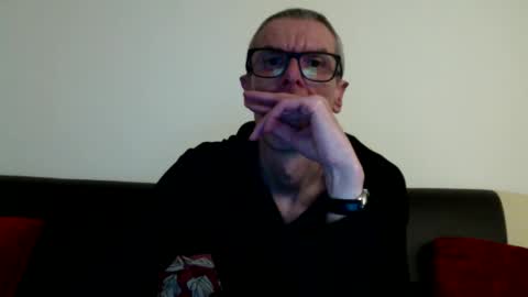 Snapshot of lovepvclate40s chatting on February 2025 09:57:01 PM lovepvcearly50s online show from February 2025 09:57:01 PM