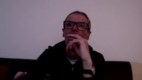 Snapshot of lovepvclate40s chatting on March 2025 05:06:02 PM lovepvcearly50s online show from March 2025 05:06:02 PM