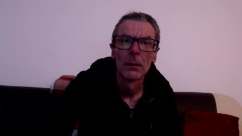 lovepvcearly50s online show from April 2026 06:55:01 PM