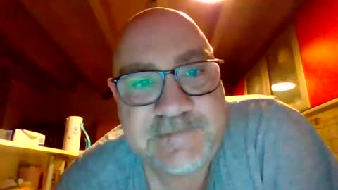 lover010983 online show from March 2025 05:22:02 AM