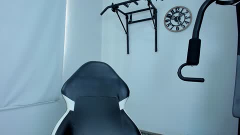 kevin online show from January 2025 05:27:02 PM