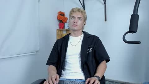 kevin online show from September 2025 03:50:02 AM