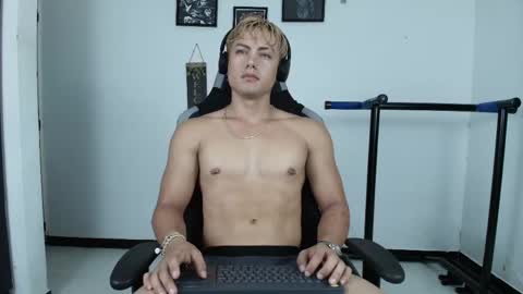 kevin online show from May 2026 01:12:01 AM