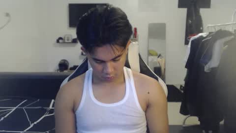 loverboyph04 online show from December 2025 02:05:02 AM