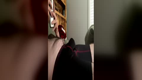 Loves2obeyher online show from June 2026 06:41:01 PM