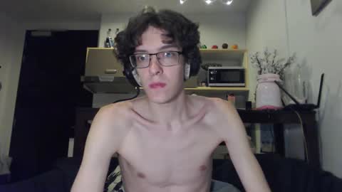 Snapshot of lovesomecookies chatting on October 2025 06:07:01 PM LovesomeCookie online show from October 2025 06:07:01 PM