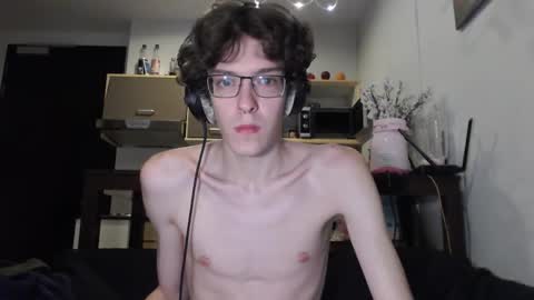 Snapshot of lovesomecookies chatting on October 2025 12:04:02 PM LovesomeCookie online show from October 2025 12:04:02 PM