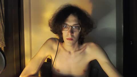 Snapshot of lovesomecookies chatting on May 2026 06:39:01 PM LovesomeCookie online show from May 2026 06:39:01 PM