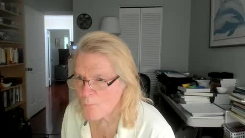 Snapshot of lovestylistwomen chatting on June 2026 12:17:01 PM Michael online show from June 2026 12:17:01 PM