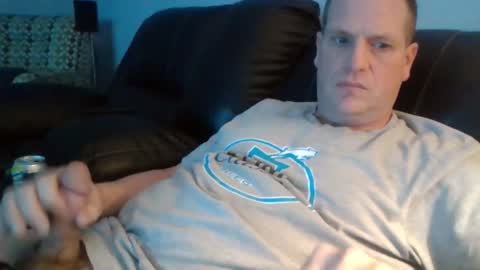 lovetocum37 online show from February 2026 01:46:02 AM