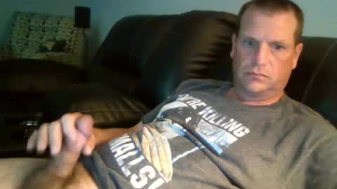 Snapshot of lovetocum37 chatting on June 2026 04:11:01 PM lovetocum37 online show from June 2026 04:11:01 PM