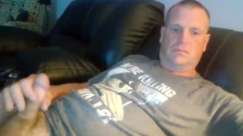 lovetocum37 online show from July 2026 02:14:01 AM