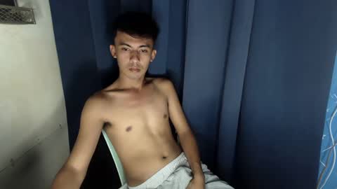 Snapshot of lovetosuckxox chatting on February 2025 08:21:01 AM lovetosuckxox online show from February 2025 08:21:01 AM