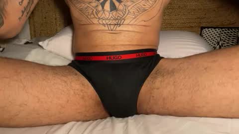 loveweed22 online show from May 2026 09:54:01 PM