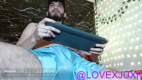 lovexjuxn77 online show from April 2026 08:54:02 PM