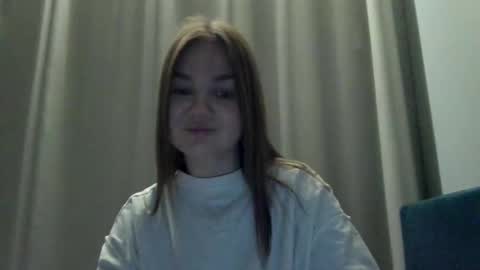 loviesimone online show from February 2026 09:41:01 PM