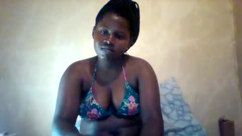 loviett online show from April 2026 07:05:02 PM