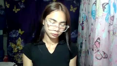 Snapshot of loving_rhean chatting on June 2026 01:37:01 PM loving_rhean online show from June 2026 01:37:01 PM