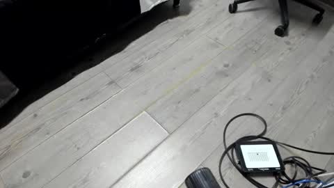 luca_morettii online show from December 2025 12:12:02 PM