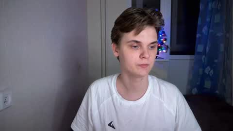 Lucas Gill online show from December 2024 08:21:02 PM