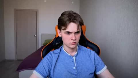 Lucas Gill online show from March 2025 06:24:01 AM