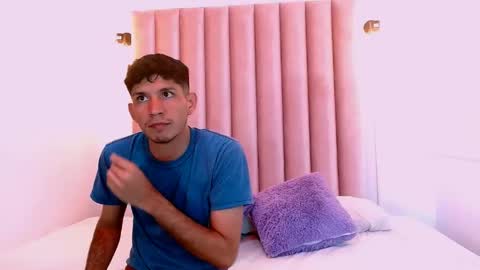 lucas_dream online show from June 2026 01:26:01 PM
